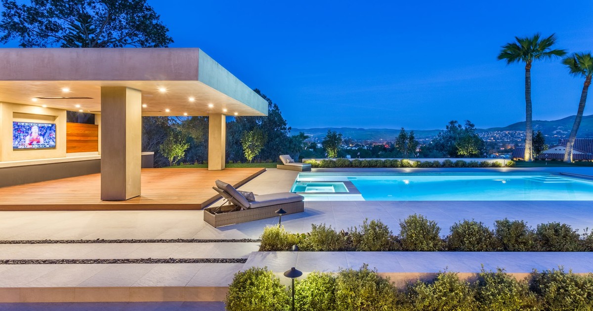 Pool, Pavilion & Landscape in Orange County