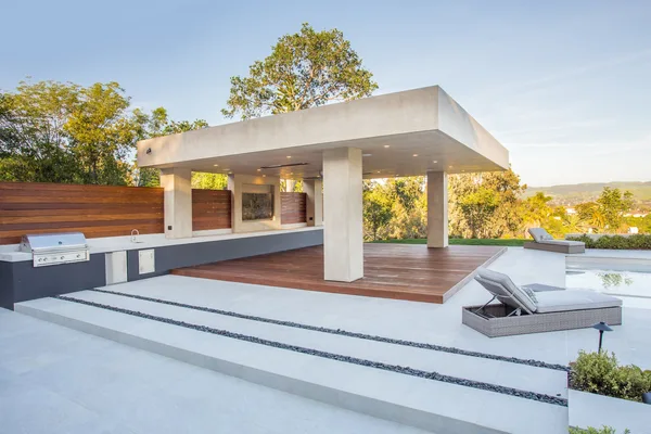 Outdoor pavilion and wide steps with pebble bands