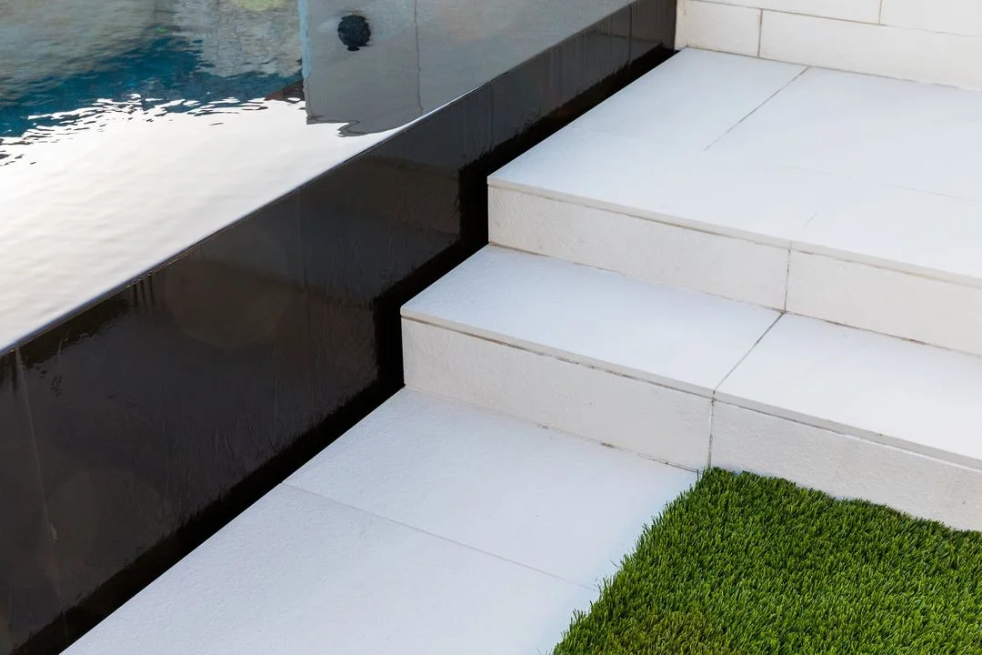 Custom Pool, Spa & Landscape – Orange County Estate – photo 5