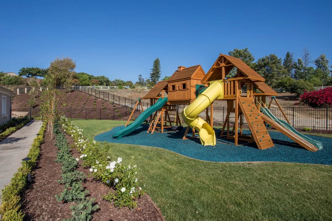 Laguna Beach Estate Landscape & Outdoor Living – photo 2