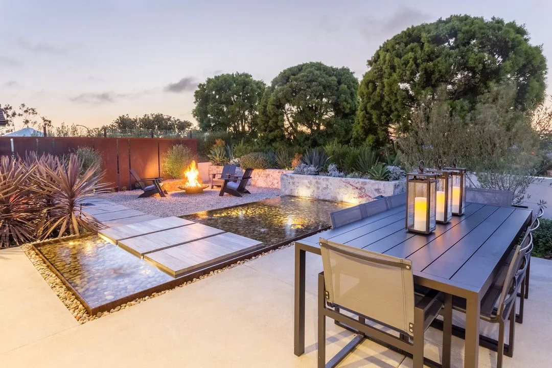 Contemporary Outdoor Living & Hardscape – Orange County – photo 18